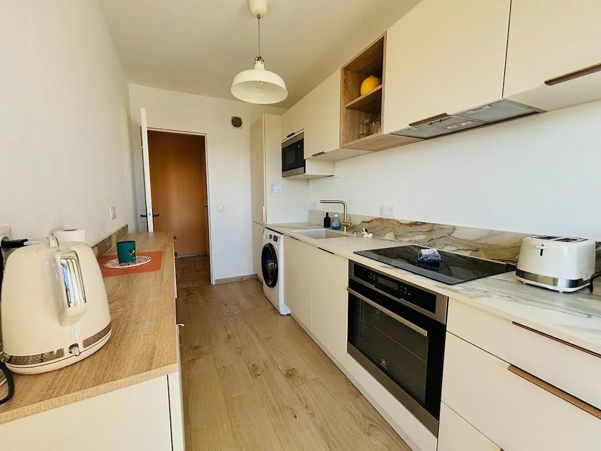 Le Pamplemousse - Stunning 1 Bedroom Quiet Pool Mandelieu-la-Napoule Apartment